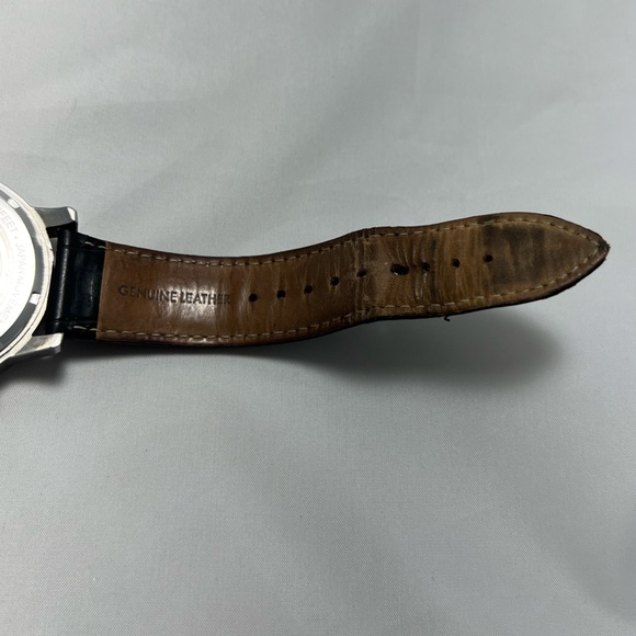 Lucien Piccard 12011 Black Leather Men's Chronograph Watch with White Face - Picture 7 of 12